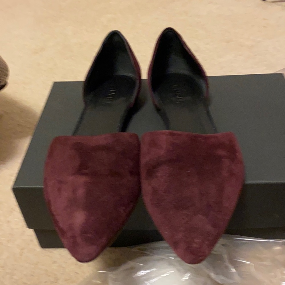 Vince women flat shoes